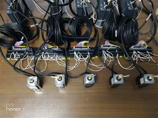 號(hào)外！號(hào)外_三菱定位新用法：FX5U內(nèi)置32軸總線(xiàn)定位！